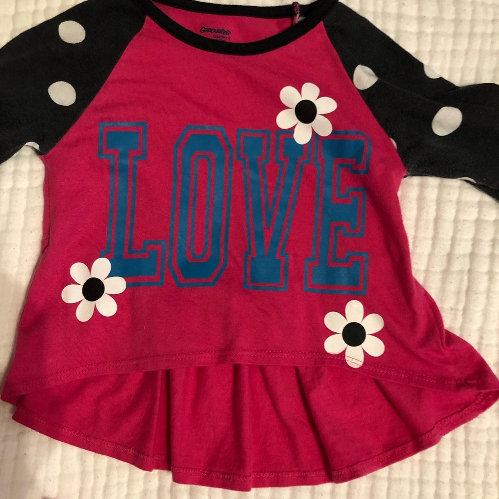 Gerber Graduates 2 Piece set. Hot pink Love set